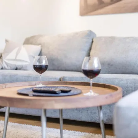 Haus Norderstrasse 77 *